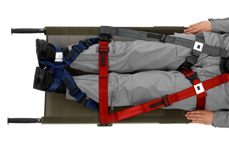 Multi point harness for field stretchers